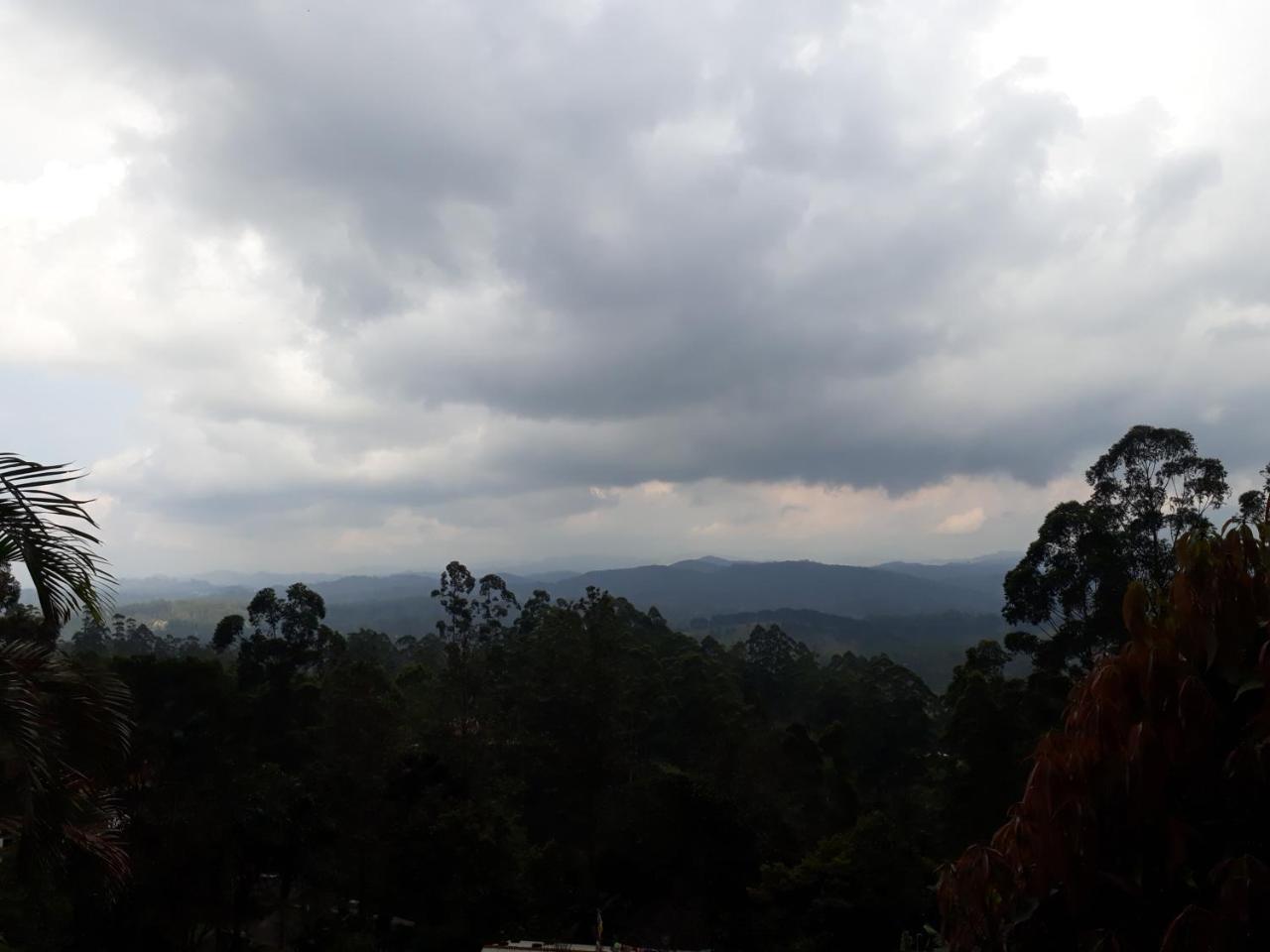 Appartamento Ohiya Mount Plaza Boralanda Esterno foto