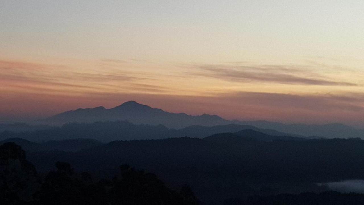 Appartamento Ohiya Mount Plaza Boralanda Esterno foto